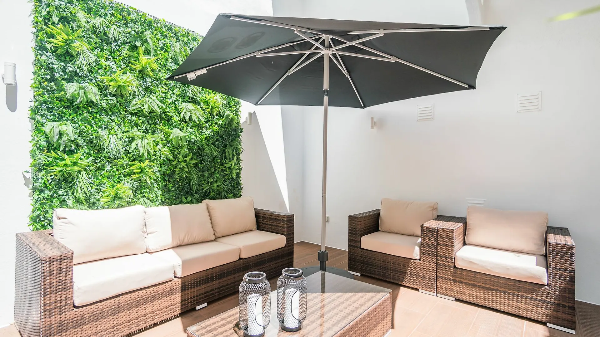 Private Terrace And Design Apartment By Buuka Apartments Lisboa