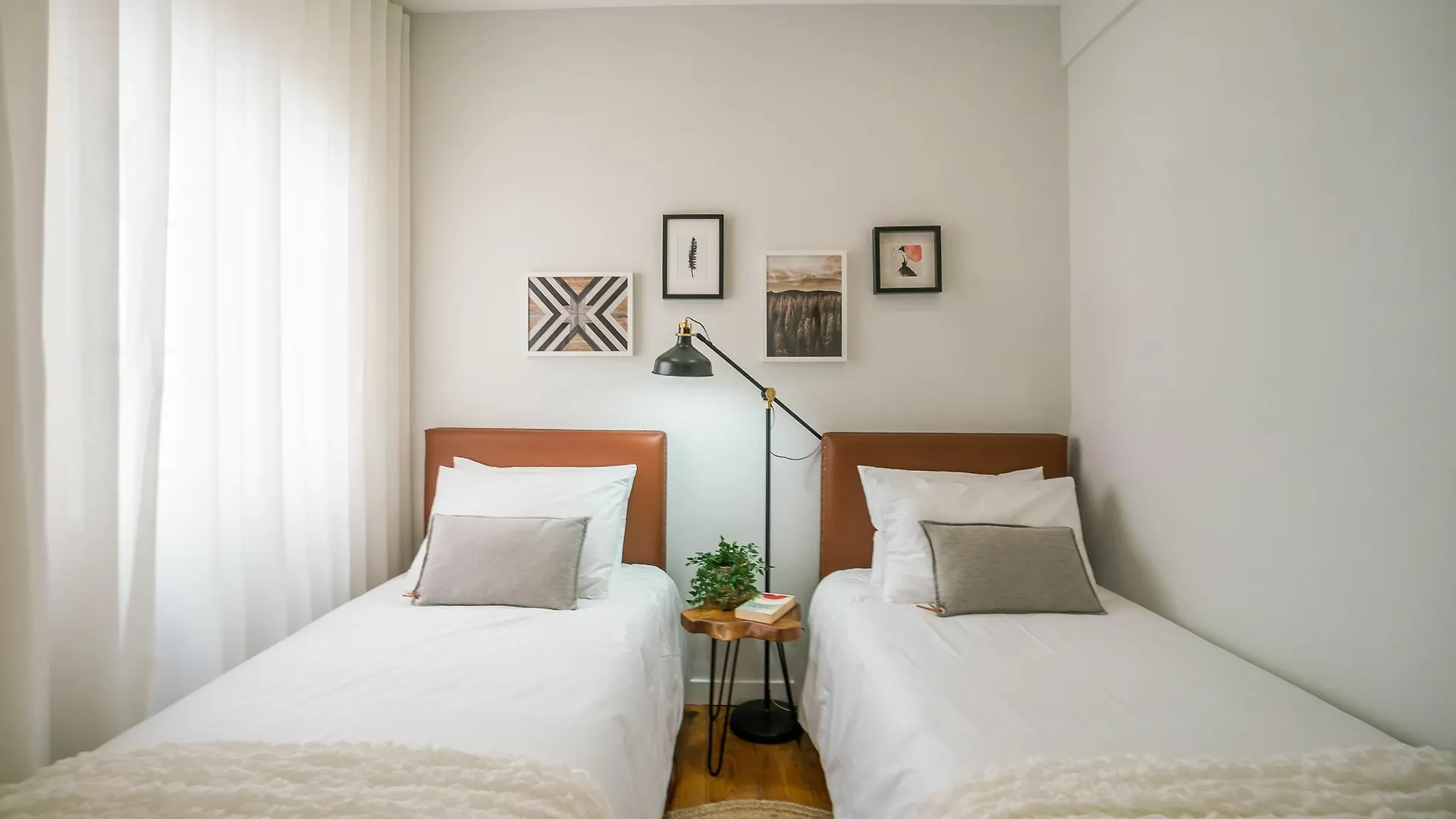 Private Terrace And Design Apartment By Buuka Apartments Lisbon